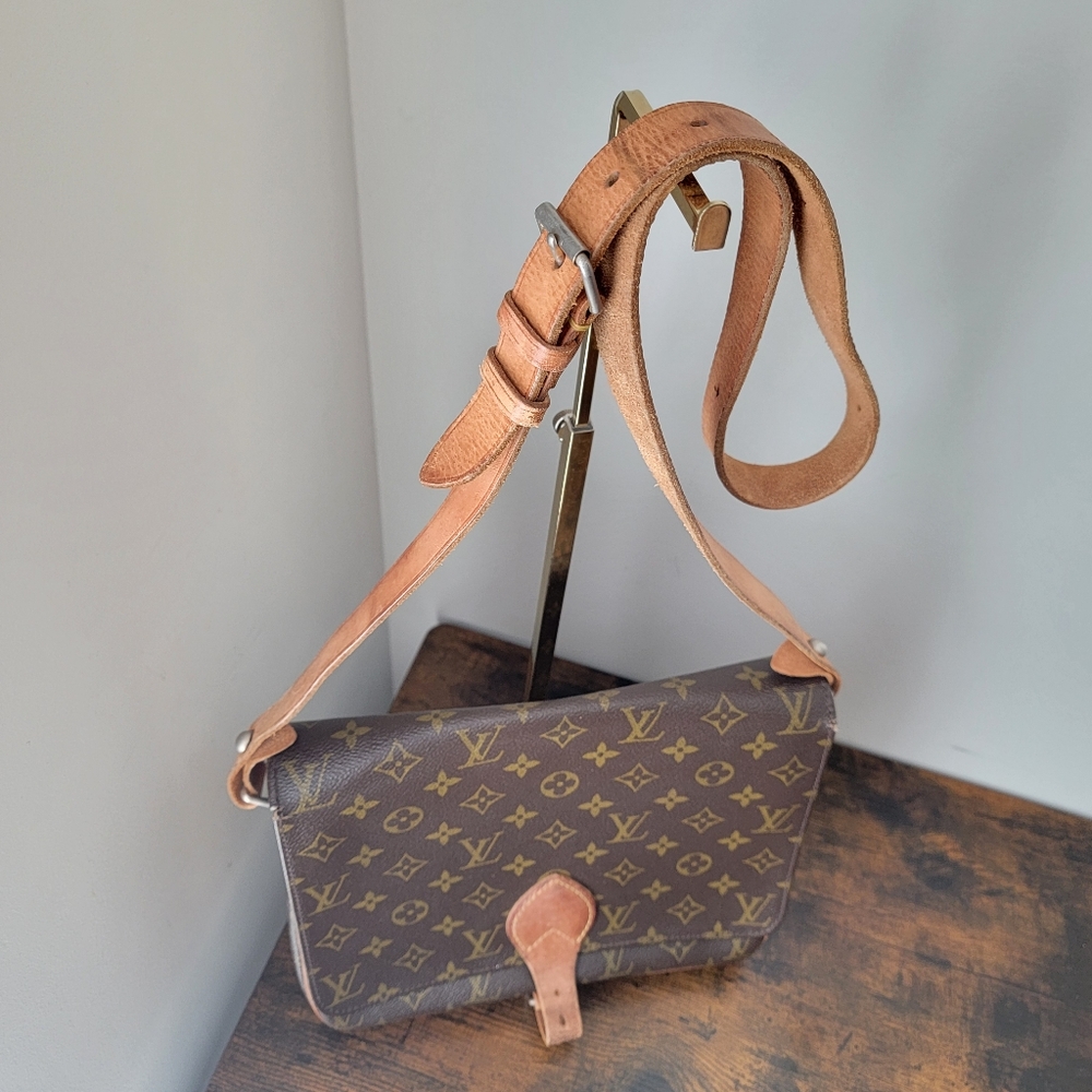 Xmas Sale🎄 Authentic Louis Vuitton Cartouchiere GM Crossbody Bag - Picture 6 of 17